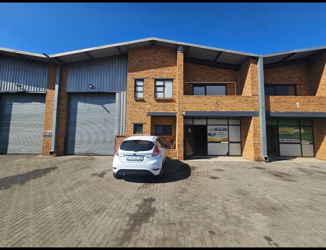 340M² WAREHOUSE FOR SALE IN ANDERBOLT